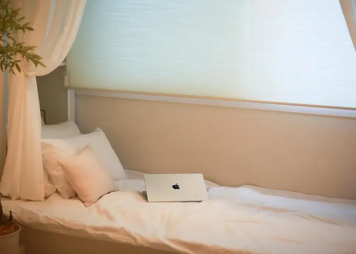 Apartment Near Hongik Station And Mangwon Market Spacious Living And Special Tea